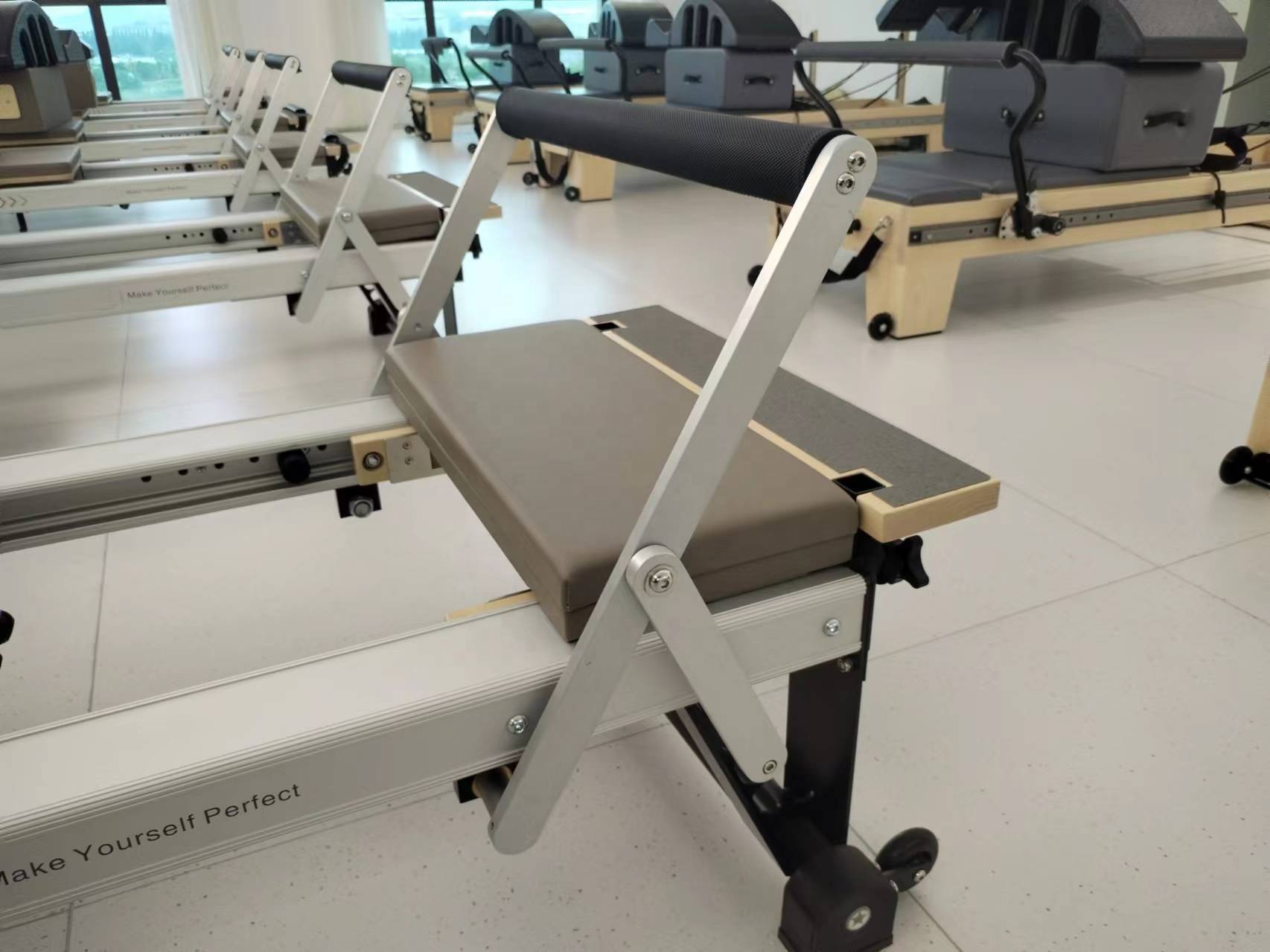 Kommerzieller Elina Pilates Re – Yoga And Fitness Studio Bewertung und Preis