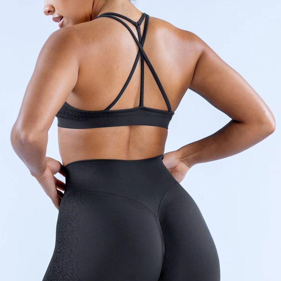 Keine Logos Ignite Cross Back  – Ignite Yoga Fitness Bewertung und Preis